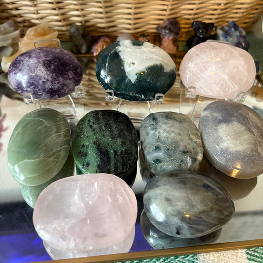 Large Crystal Palm Stones